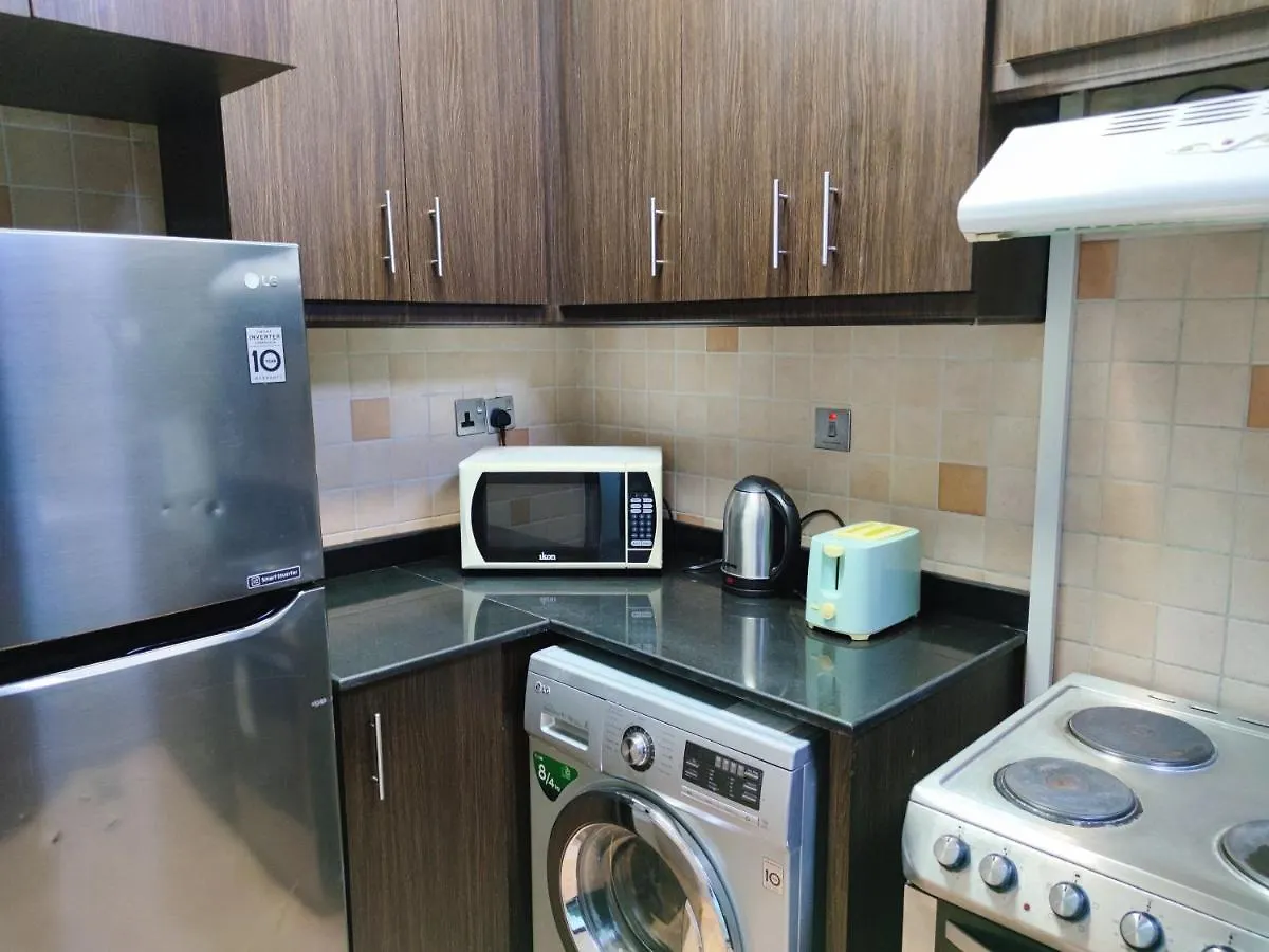 Abu Dhabi Cozy Mangrove View, Seaview 1 Bedroom 1 Partition Apartment Not Hotel  アブダビ