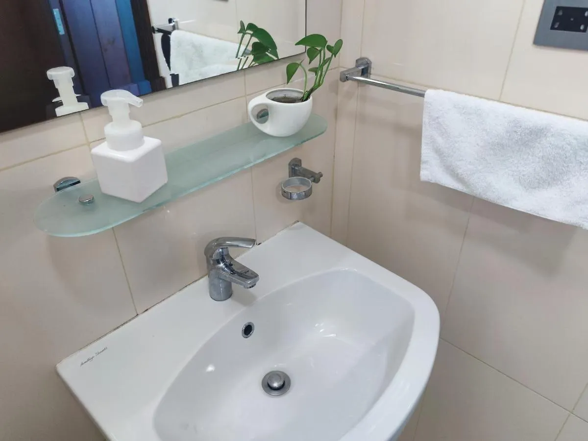 Abu Dhabi Cozy Mangrove View, Seaview 1 Bedroom 1 Partition Apartment Not Hotel Αμπού Ντάμπι